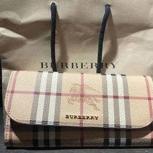 New with Tags BurBerry wallet.